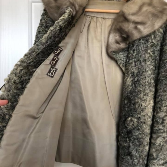 Fur Jacket - Picture 2 of 3